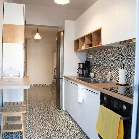 Panagiotidis House * Кастория