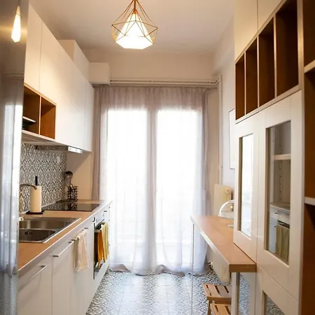 Panagiotidis House Кастория